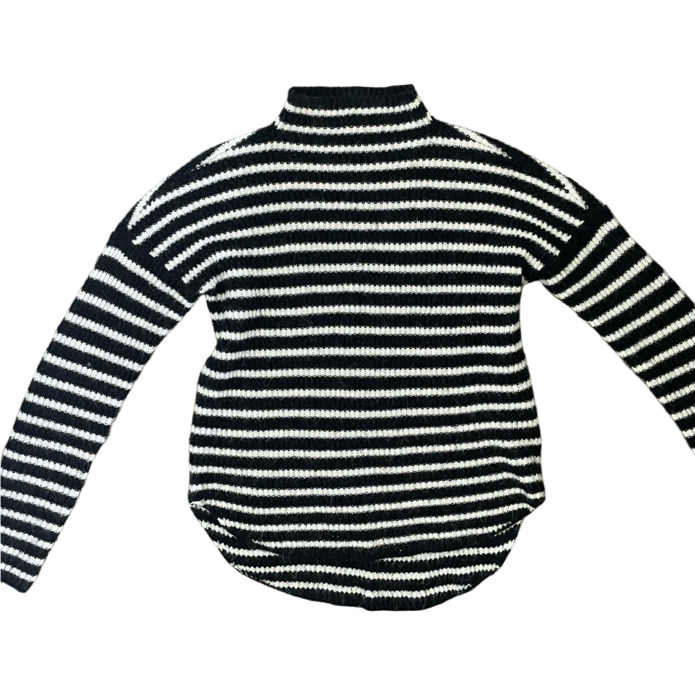 Women's Sweater Bundle - Size Small - Picture 8 of 11